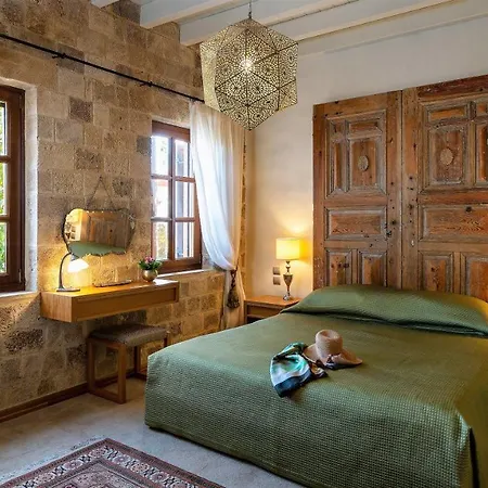 Kokkini Porta Rossa Hotel